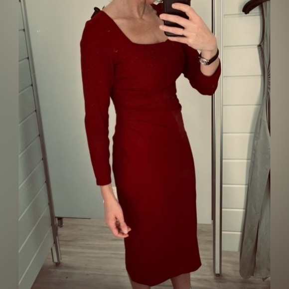 Elegant Ruby Long Sleeve Dress - Picture 3 of 3